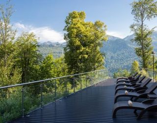 Отель "Green Flow" / "Грин Флоу"