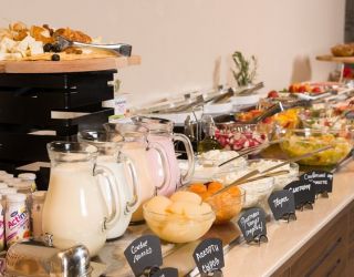 Отель "Green Flow" / "Грин Флоу"