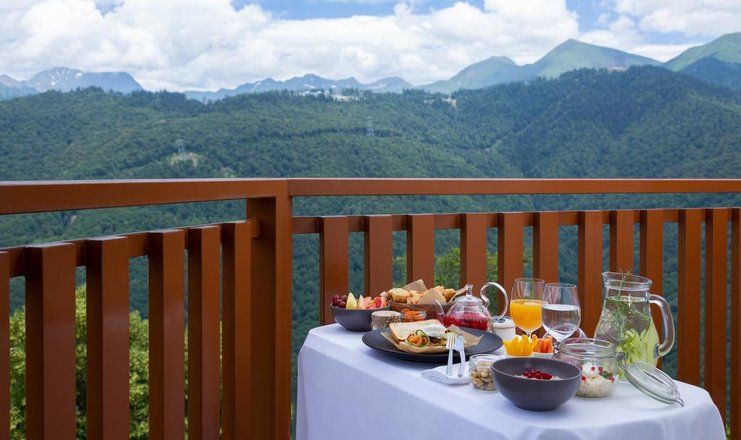 Отель "Green Flow" / "Грин Флоу"